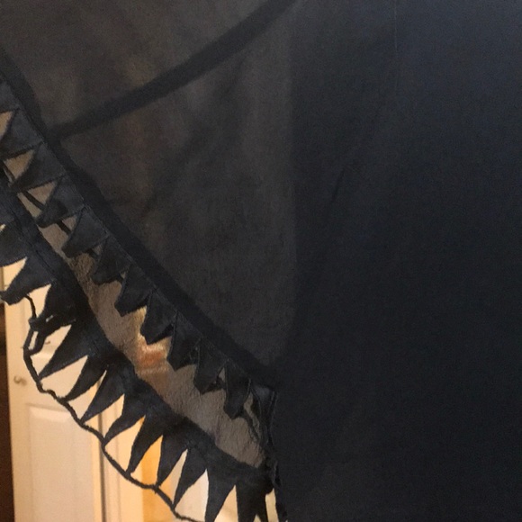 Dress - Picture 5 of 5